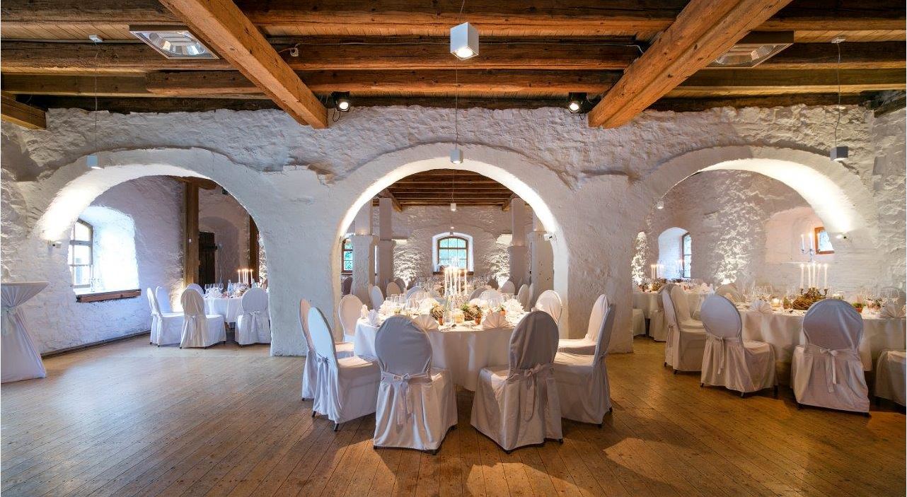 Hochzeitslocation: Schloss Scheuer - Schloss Ehrenfels