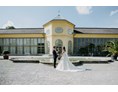 Hochzeitslocation: Frontansicht der historischen Orangerie - Orangerie des Schlosses Esterházy