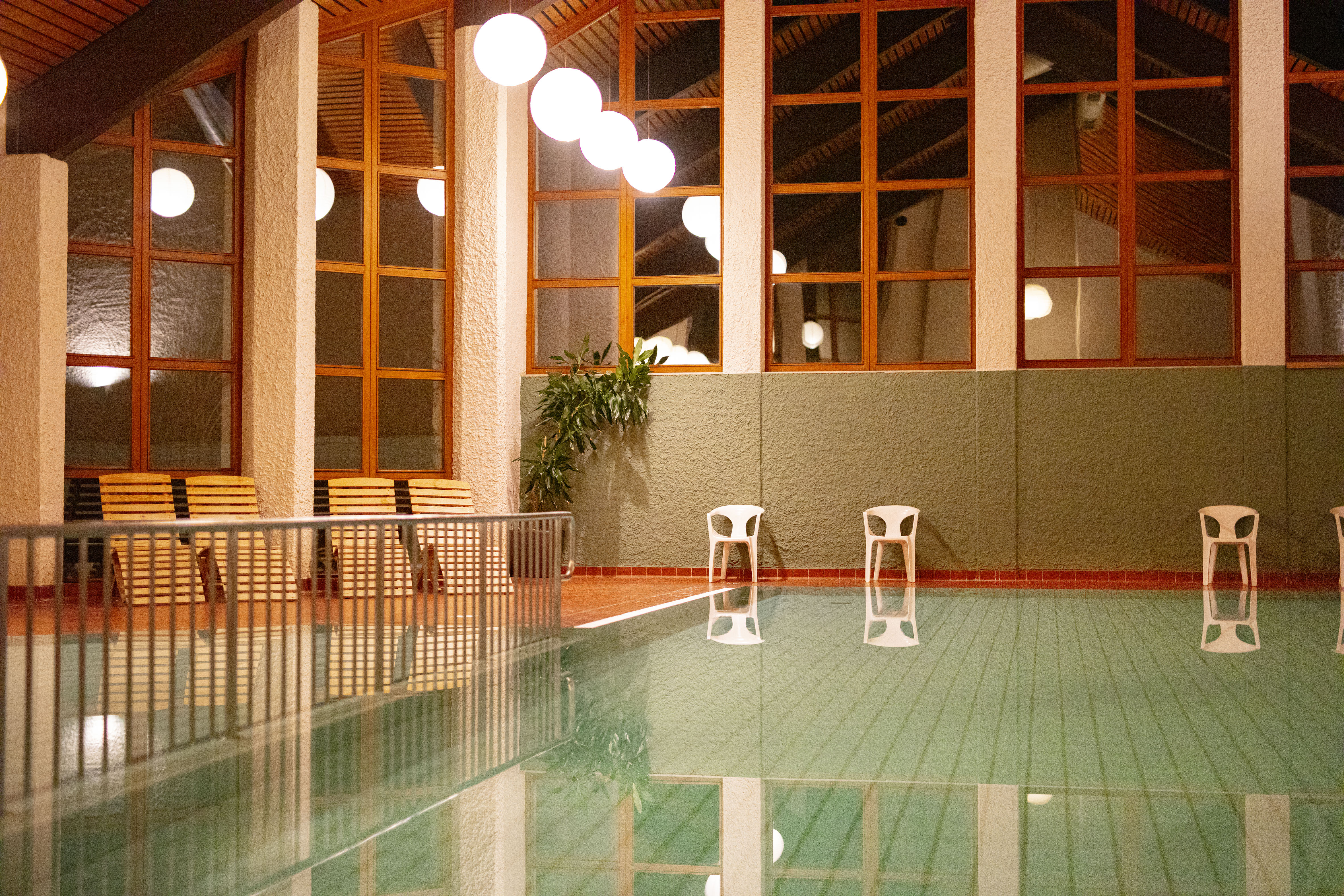 Hochzeitslocation: Schwimmbad - Landhaus Nordhelle
