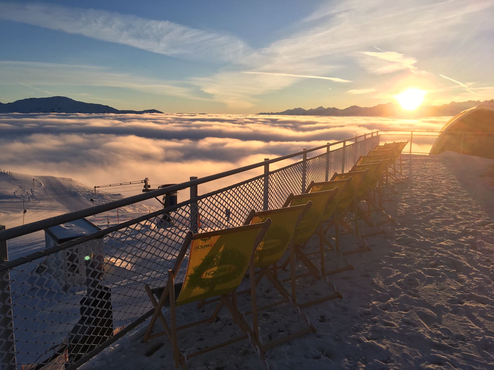 Hochzeitslocation: Gipfeltreffen | Dachterrasse | Sonnenaufgang - Gipfeltreffen | Zillertal Arena