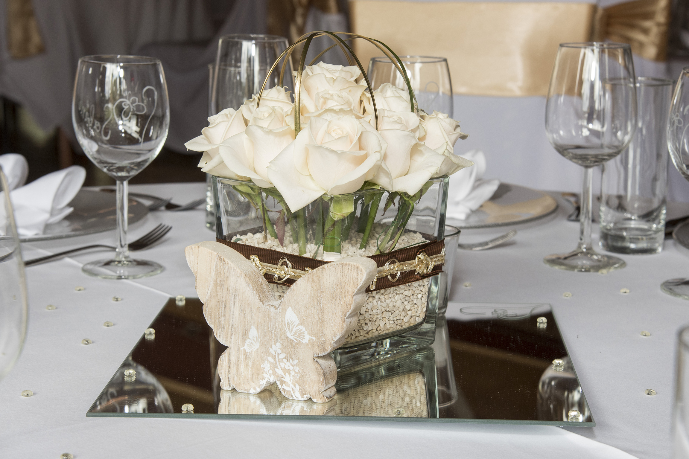 Winterhochzeit - Umgebung: in den Bergen - Tischdekoration für eure Hochzeitsfeier. - Schloss Reichenau an der Rax (NÖ)