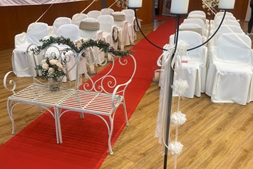 Hochzeitslocation: Trauung direkt bei uns im Restaurant  - Schlosscafe Beuren & Cafe Konditorei / Hochzeits Location 