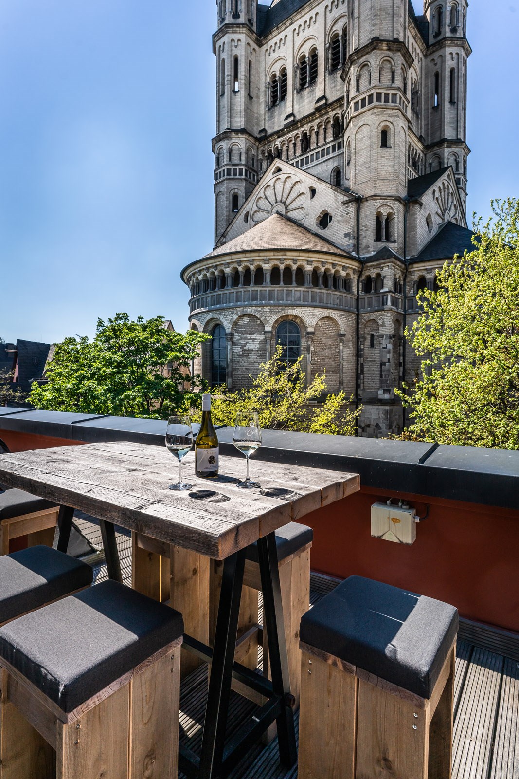 Hochzeitslocation: Dachgarten Rheinloft Cologne - Blick auf die Kathedrale Groß St. Martin - RHEINLOFT COLOGNE