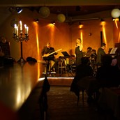 Hochzeitslocation - Club Abend mit Live Musik und Dinner  - Kunstwerk Saarbrücken
