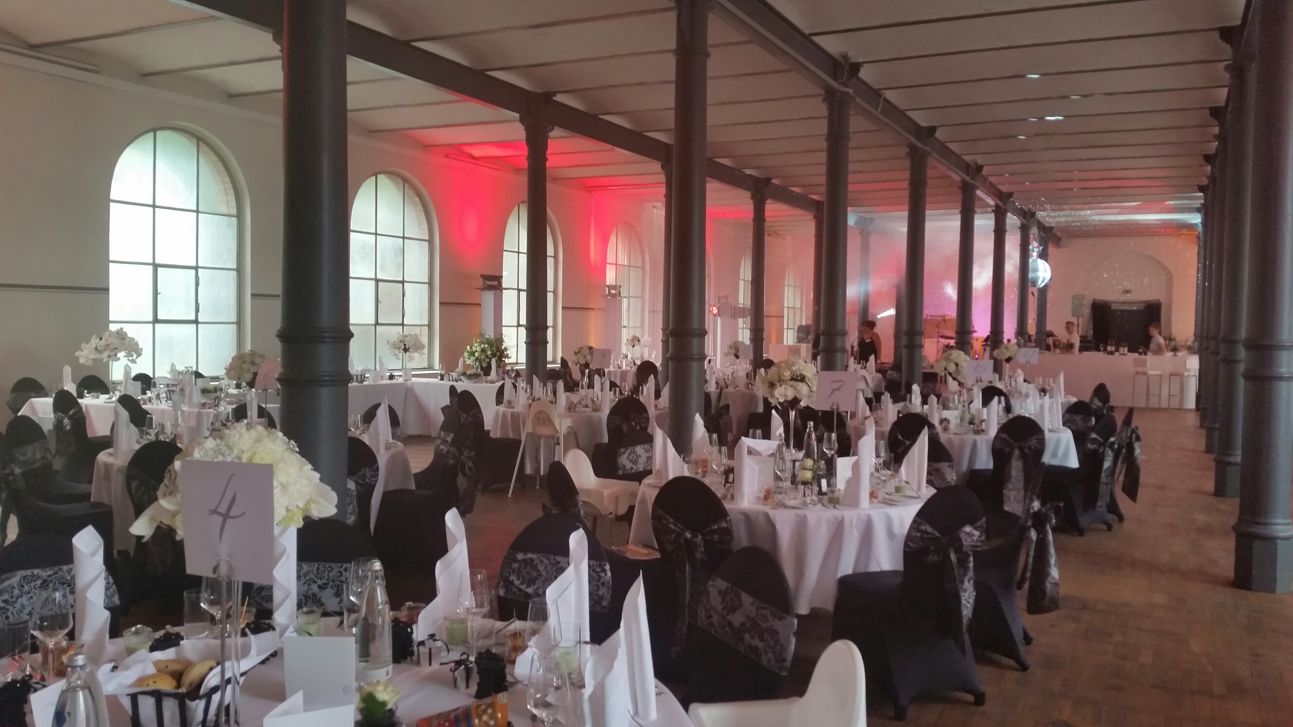 Hochzeitslocation: Magazin in der Heeresbäckerei