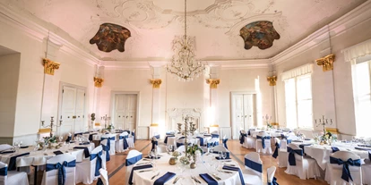 Winterhochzeit - Art der Location: Schloss - Schlosshotel Horneck in Gundelsheim bei Heilbronn - Schlosshotel Horneck
