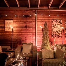 Hochzeitslocation: Winter-Deko in der Lounge - Unique Eventlocation