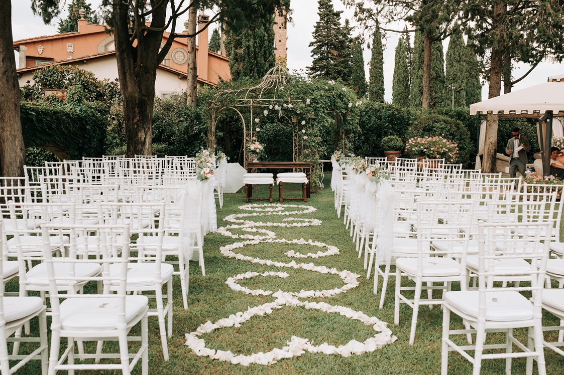 Hochzeitslocation: Eure Traumhochzeit in Italien im Garten des Antica fattoria di Paterno. - Antica fattoria di Paterno