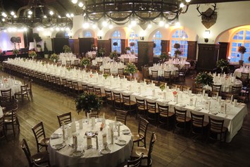 Hochzeitslocation: Eine Variante für die Hochzeits-Bestuhlung - Restaurant Stieglkeller - Salzburg