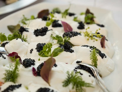Winterhochzeit - Geeignet für: Hochzeit - Russische Eier mit Kaviar - Das Chadim
