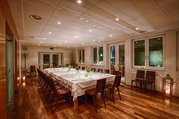 Hochzeitslocation: Seminarraum Platz bis 30 PAX oder für Buffet - Marina Restaurant