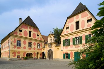 Hochzeitslocation: Das Weingut Holzapfel Prandtauerhof in Niederösterreich. - Weingut Holzapfel Prandtauerhof