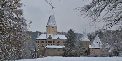 Winterhochzeit - Art der Location: Schloss - Winterlandschaft im Waldviertel - Schloss Ottenstein