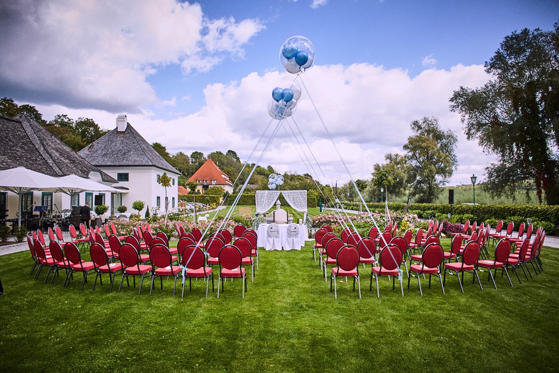 Hochzeitslocation: freie Trauung im Schlossgarten - SCHLOSS LUBEREGG, Emmersdorf-Wachau