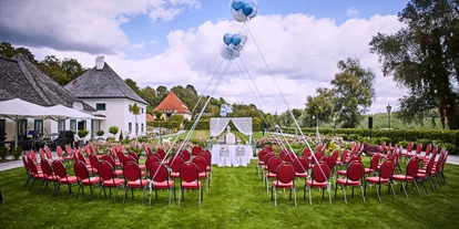 Winterhochzeit - Karlstetten - freie Trauung im Schlossgarten - SCHLOSS LUBEREGG, Emmersdorf-Wachau