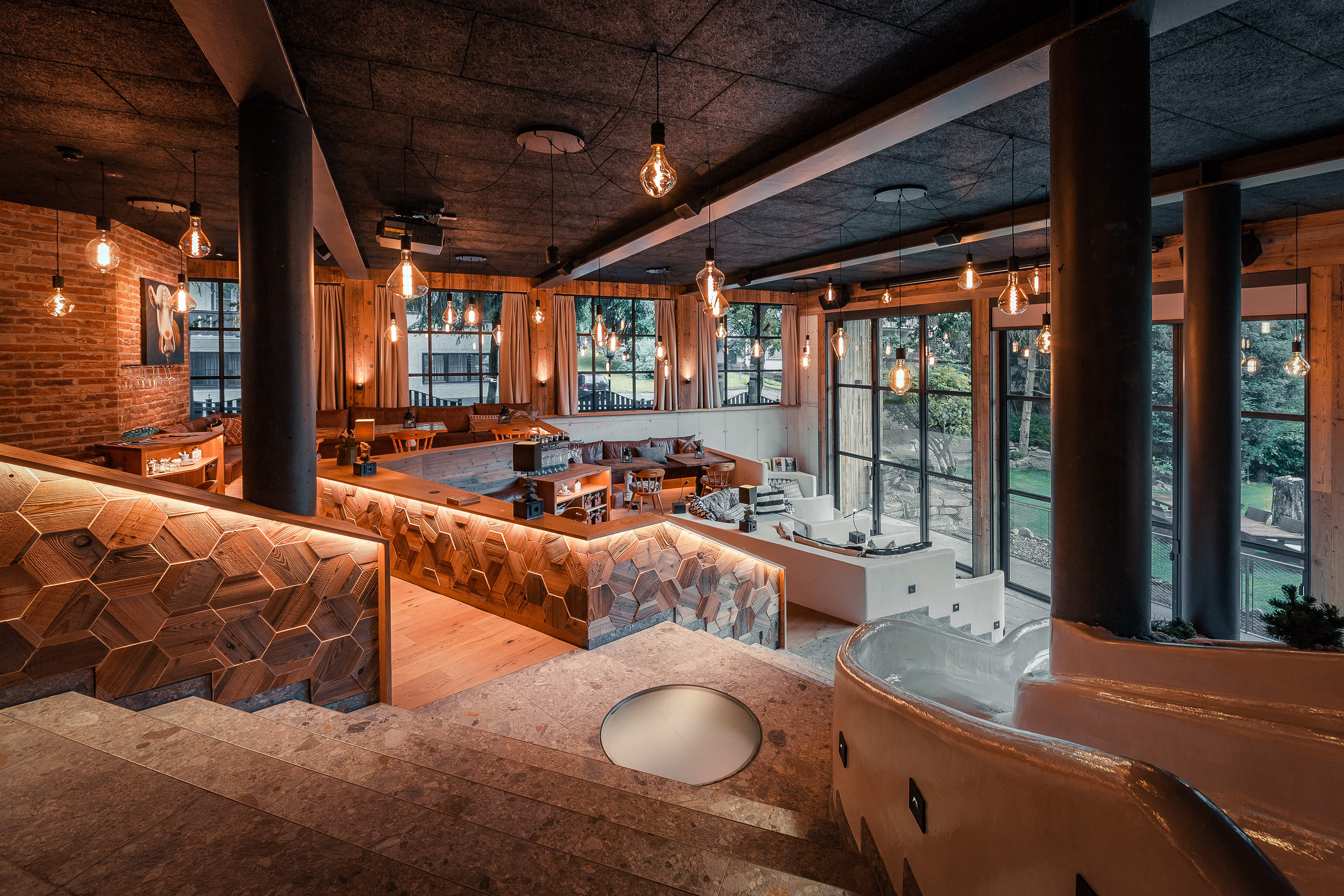 Sendlhofer's Angaben zu den Festsälen Freiraum