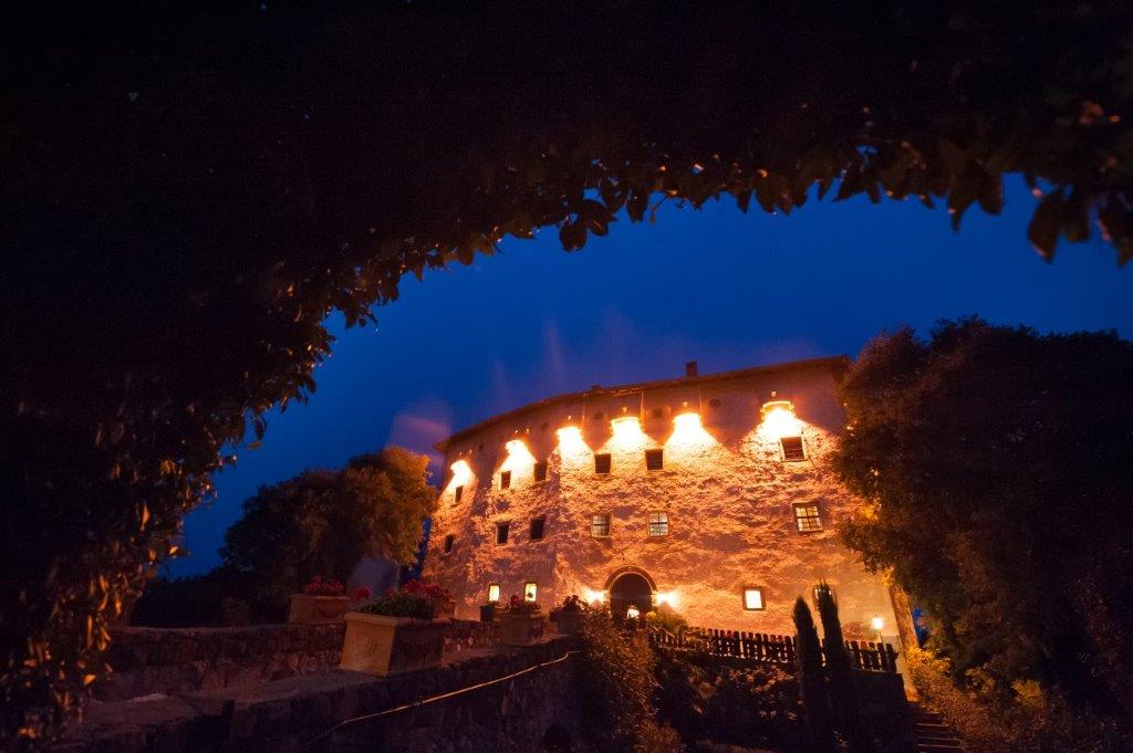 Winterhochzeit - Geeignet für: Hochzeit - Castel Katzenzungen bei Nacht - Hochzeitslocation Castel Katzenzungen