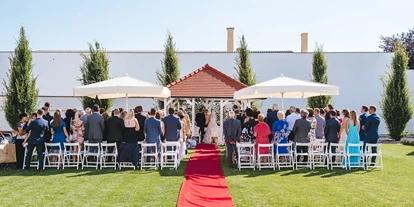 Winterhochzeit - Mistelbach (Mistelbach) - Der Hochzeitspavillion des Schloss Raggendorf. - Schloss Raggendorf
