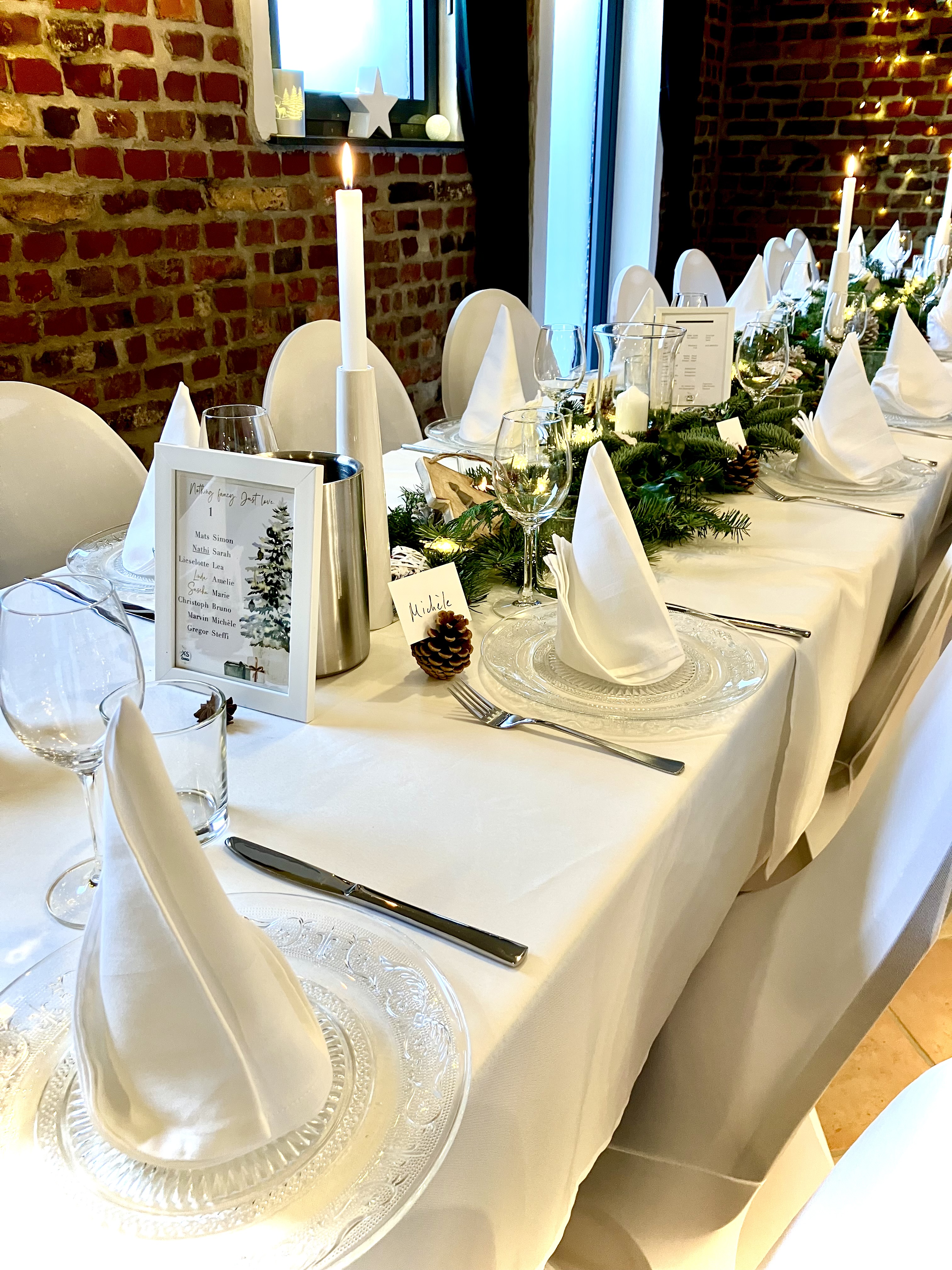 Hochzeitslocation: Winterlich dekoriert - XS Events im Weidehof