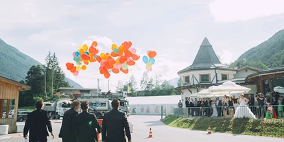 Winterhochzeit - Tirol - Außenansicht des Drivingvillage (Tarrenz, Imst).
Foto © blitzkneisser.com - Drivingvillage Imst