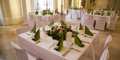 Winterhochzeit - Neumarkt im Mühlkreis - Die Sala Terrena gedeckt für eine Hochzeit - Stift St. Florian