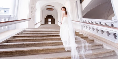 Winterhochzeit - Neumarkt im Mühlkreis - Die Kaiserstiege ist ein tolles Fotomotiv - Stift St. Florian