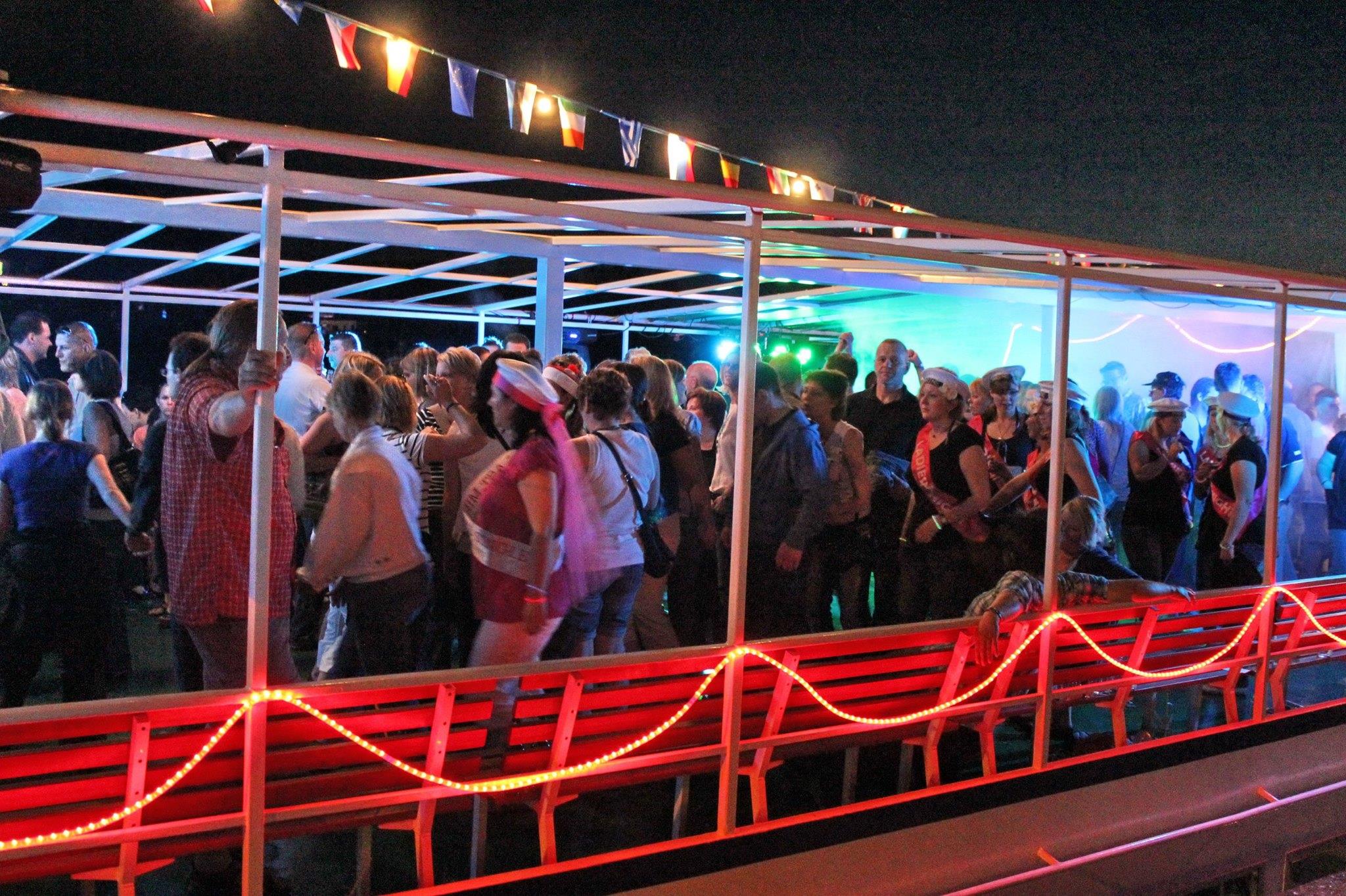 Winterhochzeit - Niedersachsen - Fahrgastschiff Flotte Weser