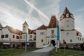 Hochzeitslocation: Feiert eure Hochzeit beim Schlosswirt Kornberg in Riegersburg. - Schlosswirt Kornberg