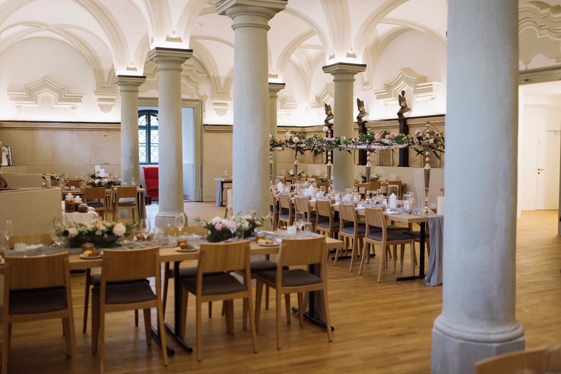 Hochzeitslocation: Lambergsaal; Foto Katrin Wieser - Schloss Lamberg