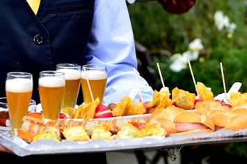 Hochzeitslocation: Bayrisches Fingefood
 - ViCulinaris im Kolbergarten