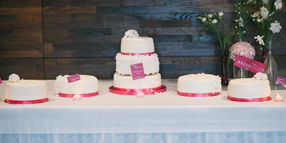 Winterhochzeit - Tirol - Heiraten in der SichtBAR in Tirol.
Foto © formaphoto.net - FeuerWerk & SichtBAR