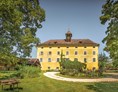 Hochzeitslocation: SO Ansicht Gut Schloss Lichtengraben - Gut Schloss Lichtengraben  - romantisches Schloss exklusive mieten