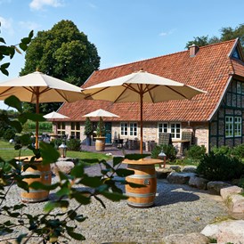 Hochzeitslocation: Die ehemalige Feldscheune wurde liebevoll zur Scheune für Veranstaltungen umgebaut - Nordenholzer Hof