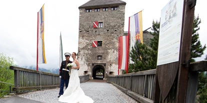 Winterhochzeit - Art der Location: Burg - Göß (Leoben) - Feiern Sie Ihre Hochzeit auf der Burg Oberkapfenberg. - Burg Oberkapfenberg