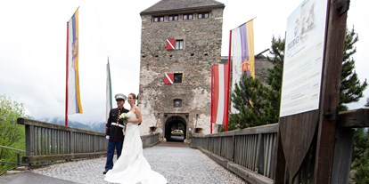 Winterhochzeit - Art der Location: Burg - Deuchendorf - Feiern Sie Ihre Hochzeit auf der Burg Oberkapfenberg. - Burg Oberkapfenberg