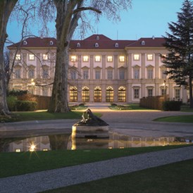 Hochzeitslocation: Die Nordfassade des GARTENPALAIS
(c) LIECHTENSTEIN. The Princely Collections, Vaduz–Vienna - Gartenpalais Liechtenstein