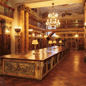 Hochzeitslocation: Die klassizistische Bibliothek 
© LIECHTENSTEIN. The Princely Collections, Vaduz–Vienna - Gartenpalais Liechtenstein