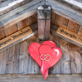 Hochzeitslocation: Heiraten in Österreichs höchstem Standesamt.
Foto © tanjaundjosef.at - Gamskogelhütte
