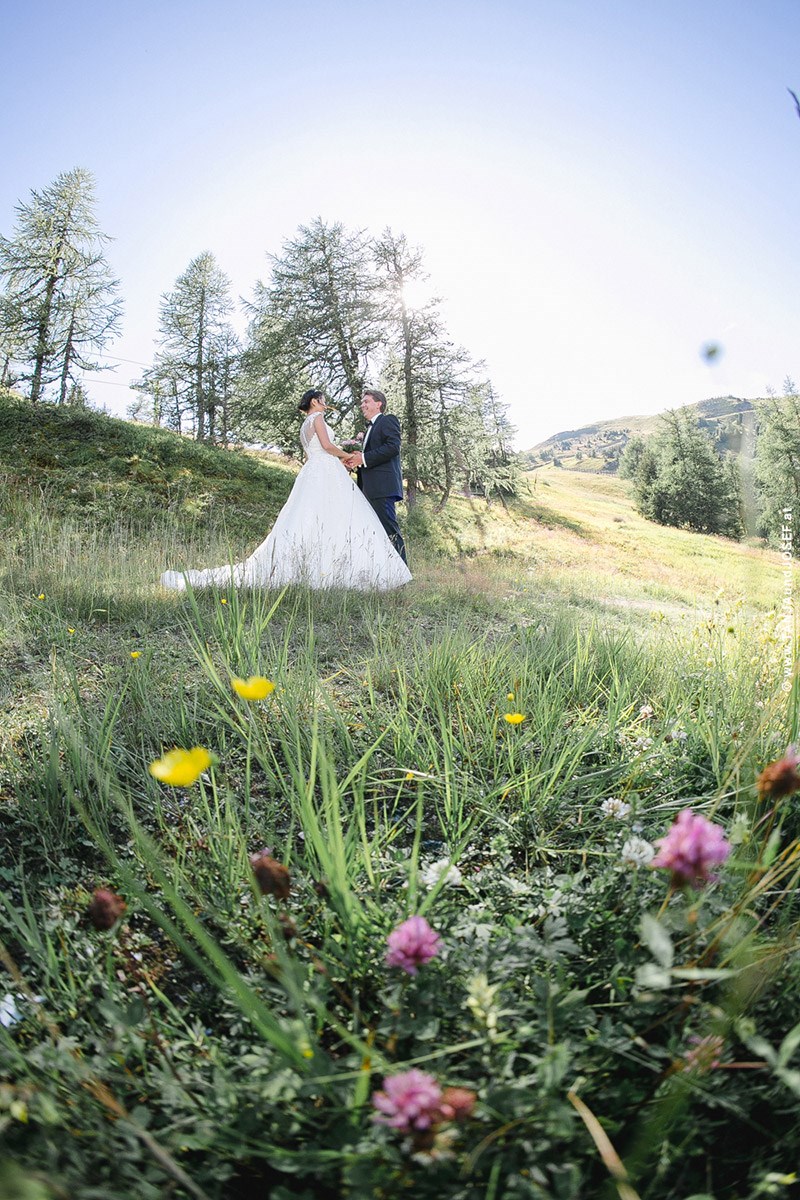 Hochzeitslocation: Heiraten auf der Gamskogelhütte auf 1850m Seehöhe.
Foto © tanjaundjosef.at - Gamskogelhütte