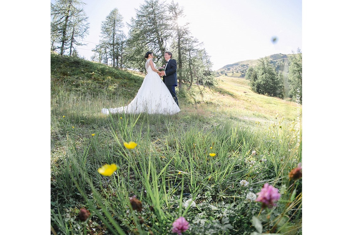 Hochzeitslocation: Heiraten auf der Gamskogelhütte auf 1850m Seehöhe.
Foto © tanjaundjosef.at - Gamskogelhütte