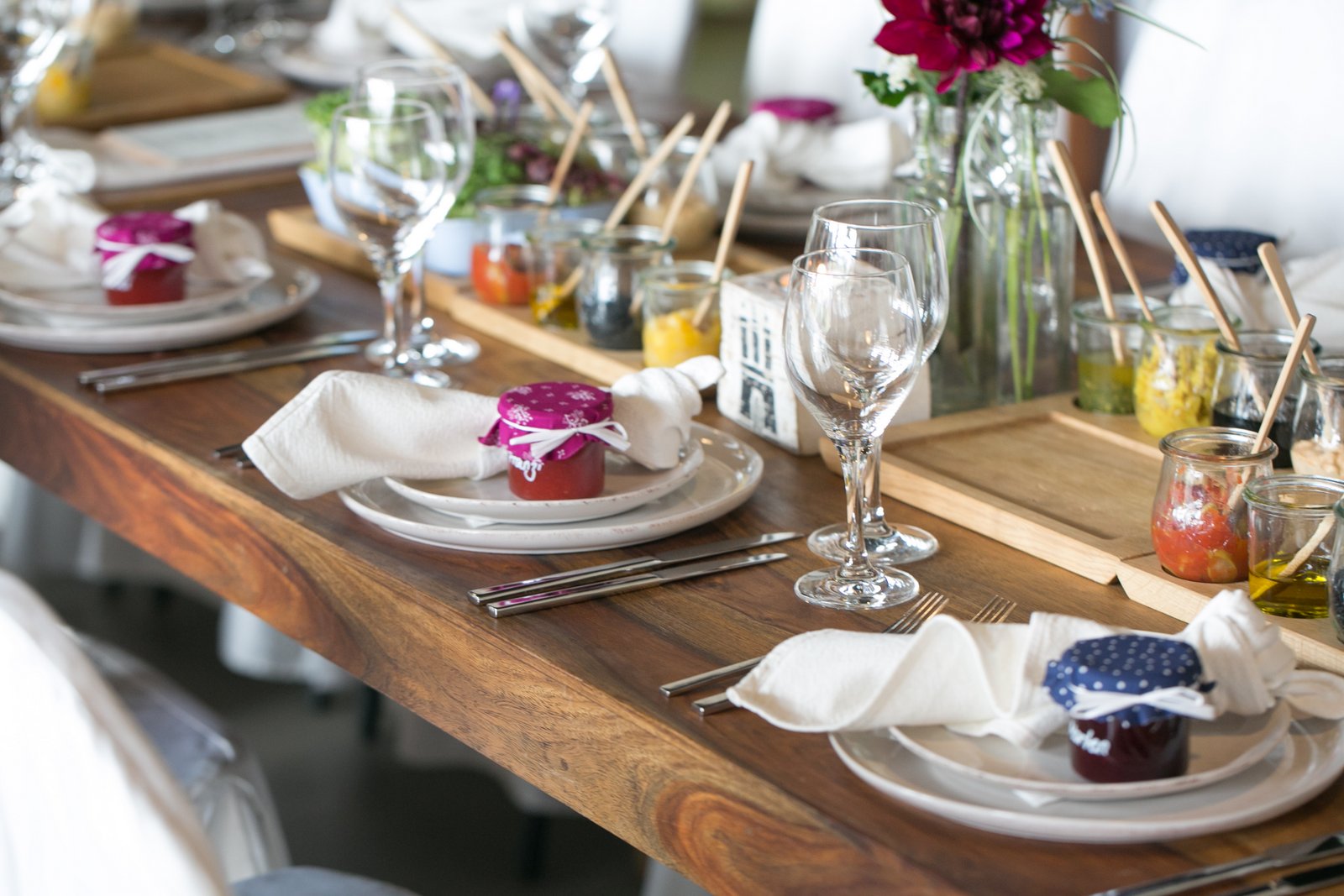 Hochzeitslocation: Elbarkaden Lounge