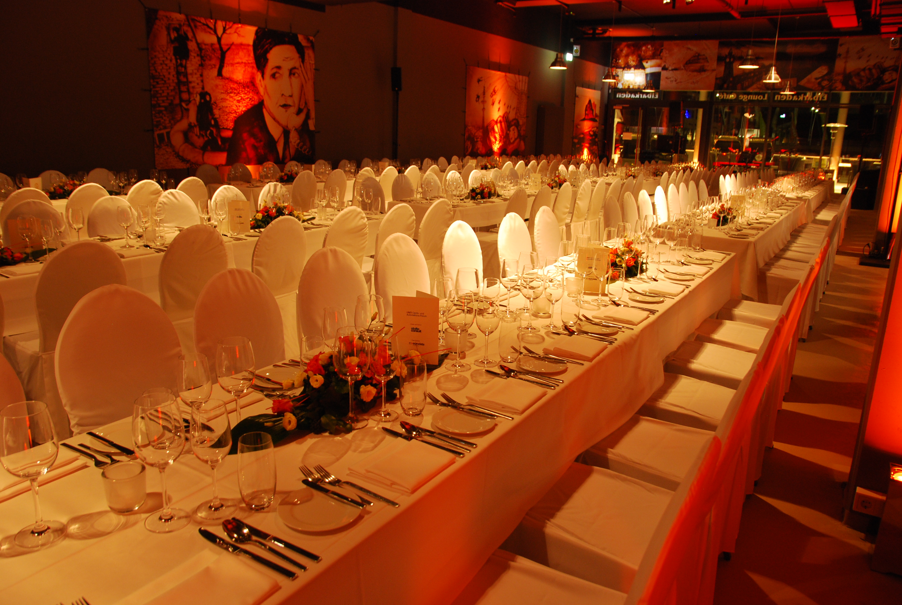 Hochzeitslocation: Elbarkaden Lounge