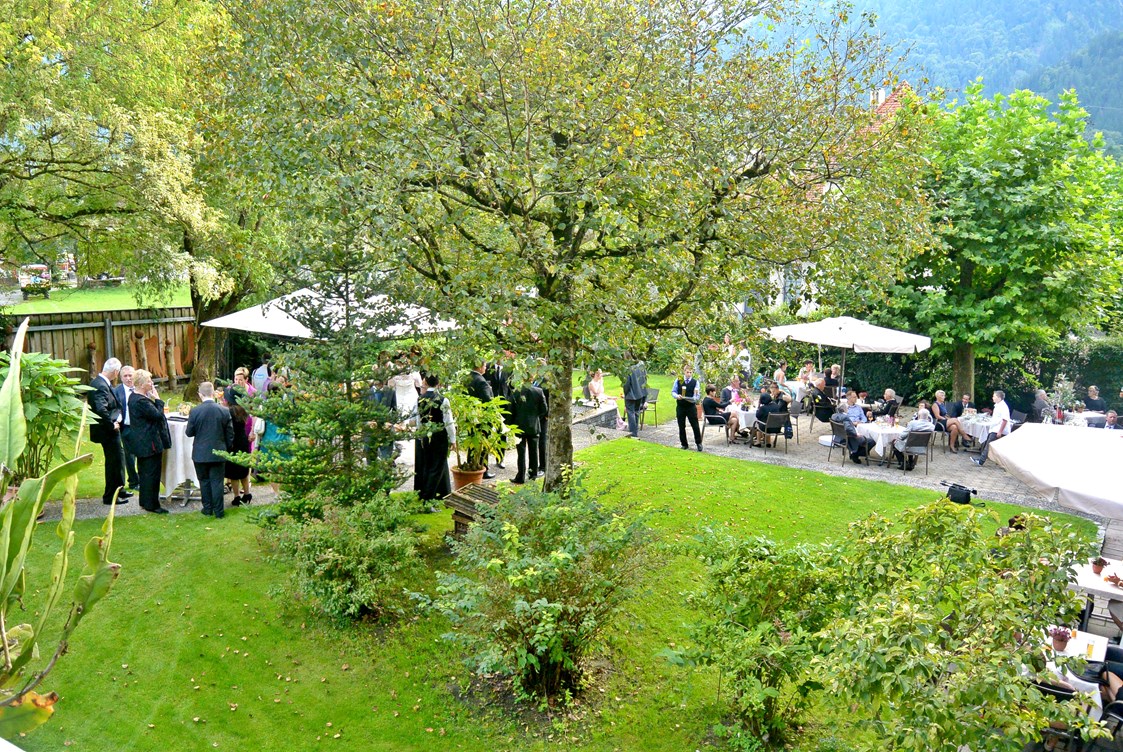 Hochzeitslocation: Garten für das Aperitifbuffet - Relax- & Vitalhotel Adler