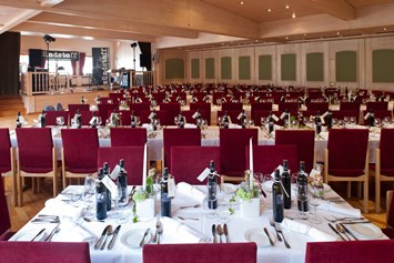 Hochzeitslocation: Saal ohne Hussen - Hotel Krone
