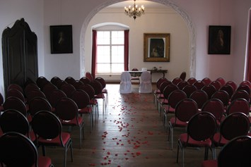 Hochzeitslocation: Trauung im Kaisersaal - Schloss Steyregg