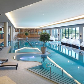 Hochzeitslocation: Interalpen-Hotel Tyrol Pool - Interalpen-Hotel Tyrol *****S GmbH
