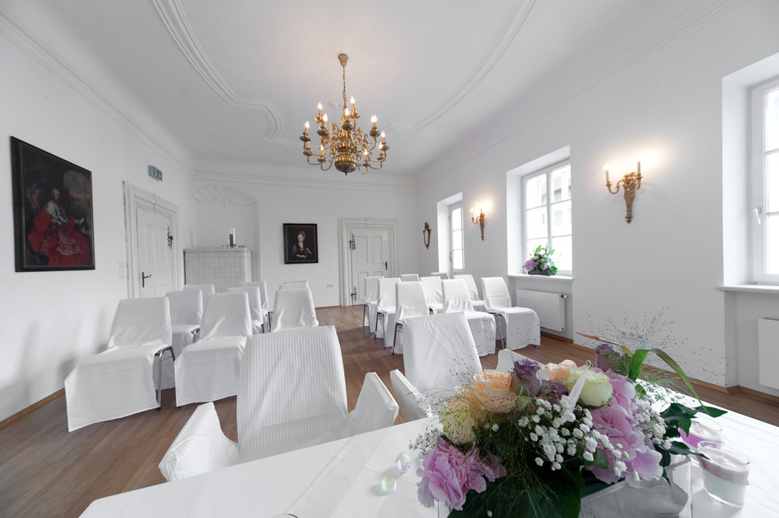 Hochzeitslocation: Eine standesamtliche Trauung im Mozarthaus in St. Gilgen. - Mozarthaus St. Gilgen am Wolfgangsee