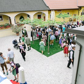 Hochzeitslocation: Heiraten Sie im Kürbishof Diesmayr im Niederösterreich.
 - Kürbishof Diesmayr