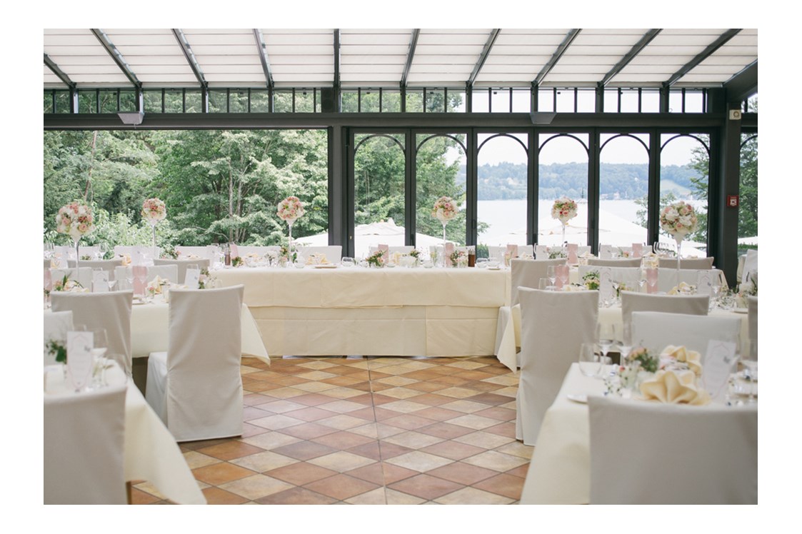 Hochzeitslocation: Feiern Sie Ihre Hochzeit in der La Villa am Starnberger See.
Foto © formafoto.net - LA VILLA am Starnberger See 