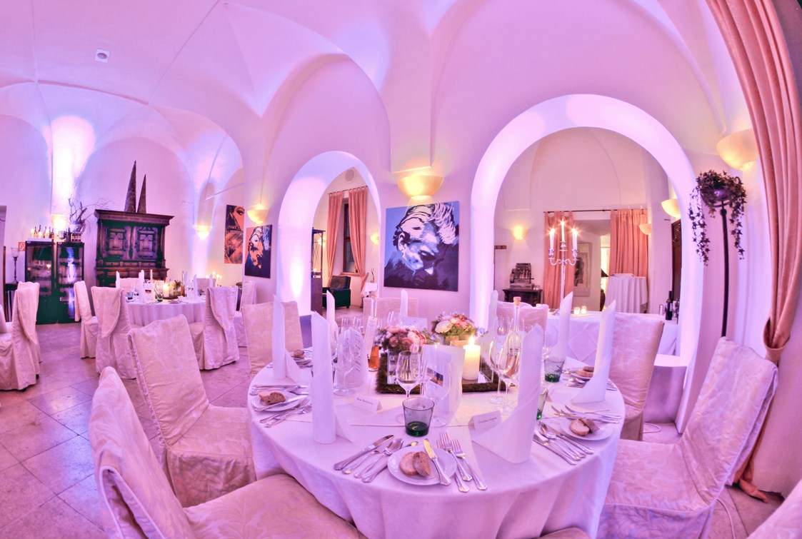 Hochzeitslocation: Das Gewölbe | für bis zu 90 Gäste. - Gasthaus zu Schloss Hellbrunn